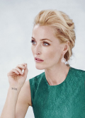 Gillian Anderson