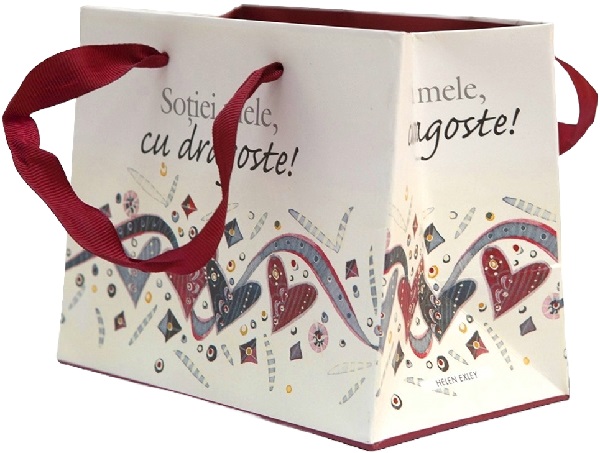 Punga: Sotiei mele, cu dragoste!
