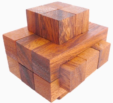 Puzzle din lemn. Everest
