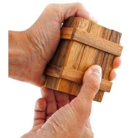 Puzzle din lemn. Pandora Box