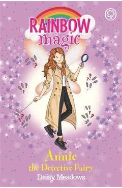 Coperta cărții 'Rainbow Magic: Annie the Detective Fairy'