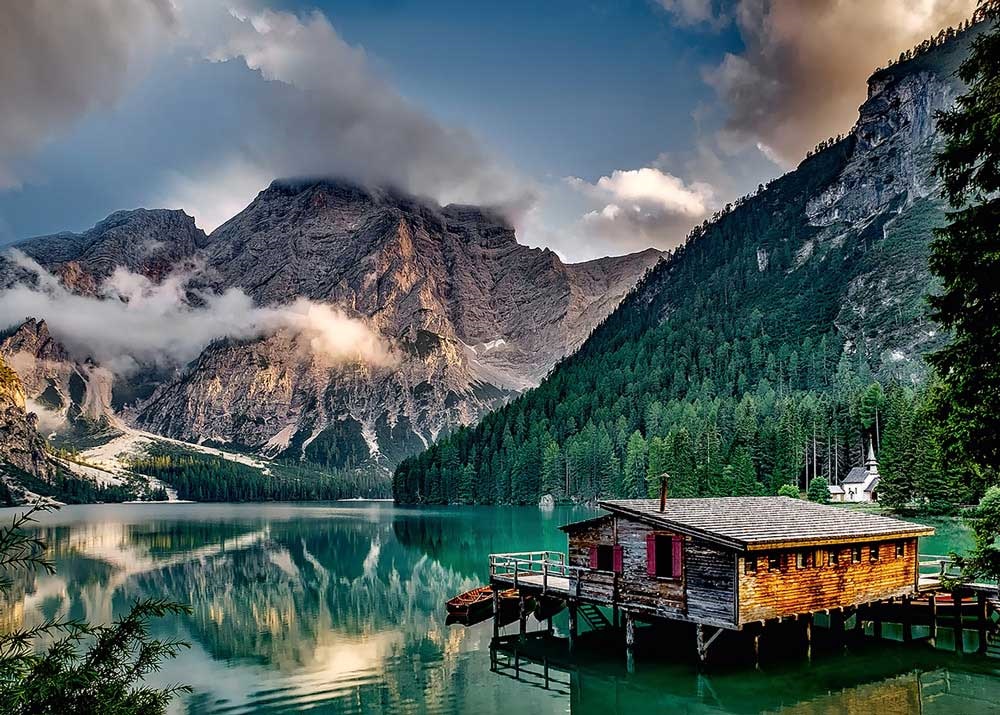 Puzzle 1000 Discover Europe: Pragser Wildsee. South Tyrol - Italy