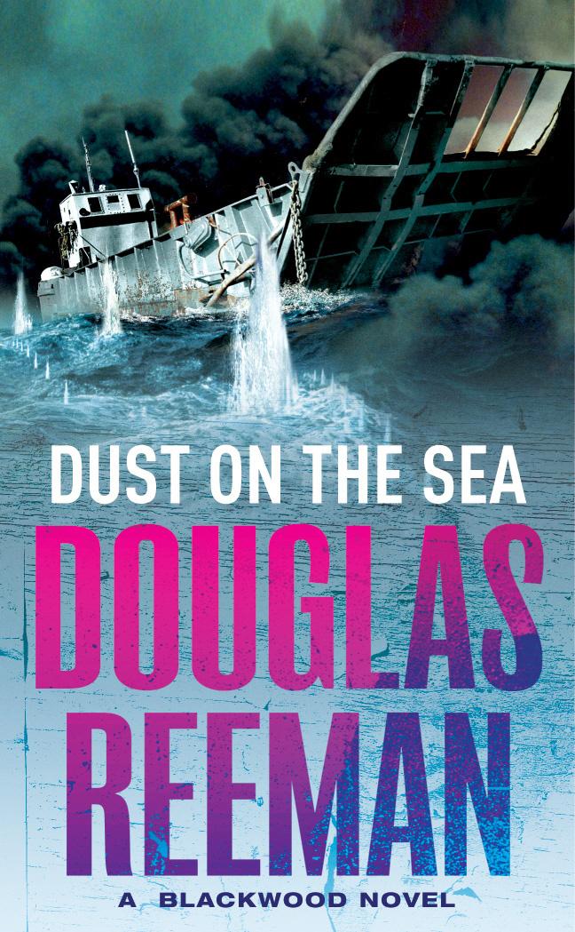 Dust On The Sea - Douglas Reeman