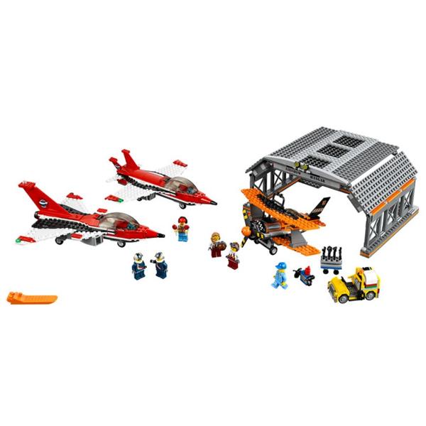 Lego City Parada de aviatie pe aeroport 8-14 ani (60103)