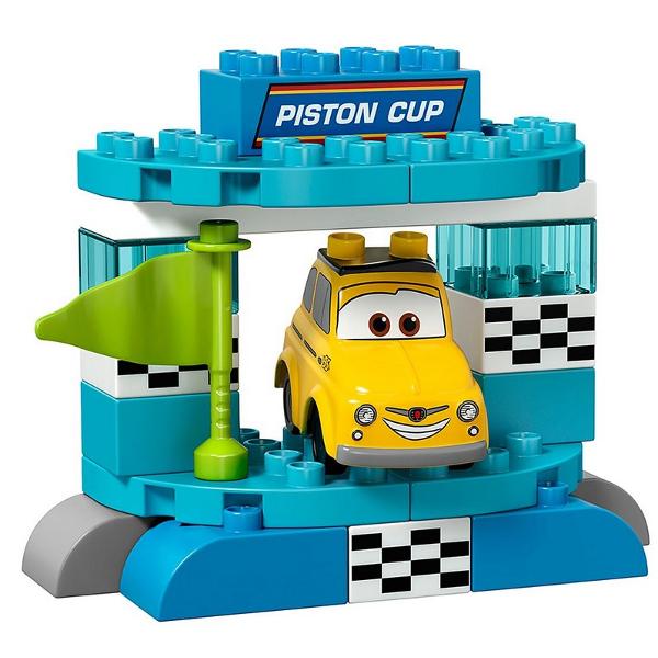 Lego Duplo Cursa pentru cupa Piston 2-5 ani (10857)