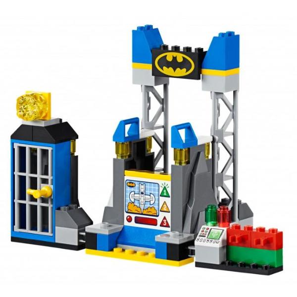 Lego Juniors. Atacul lui Joker in Batcave