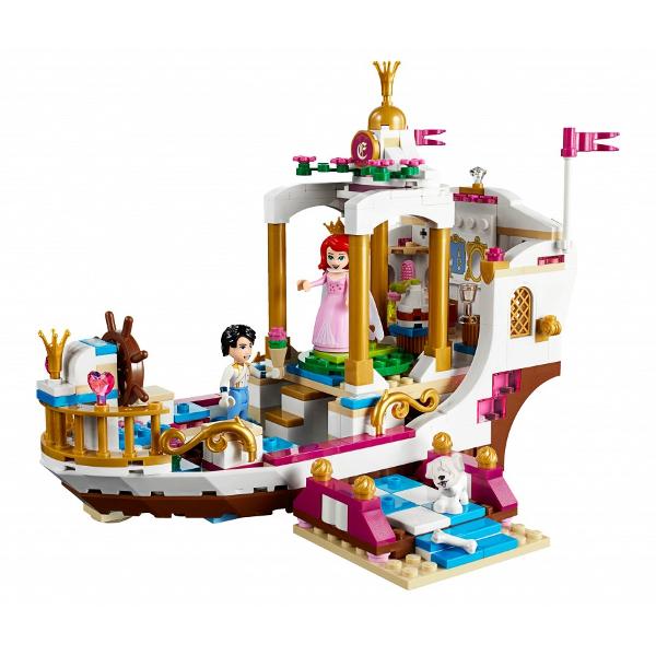 Lego Disney. Ambarcatiunea regala a lui Ariel 
