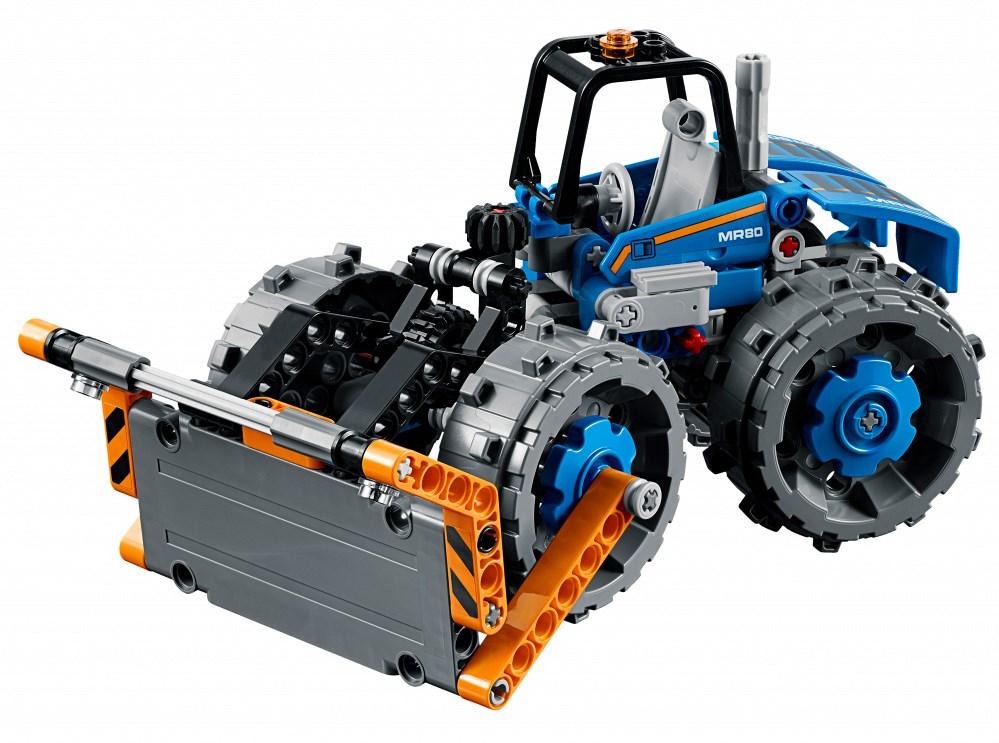 Lego Technic. Buldozer compactor