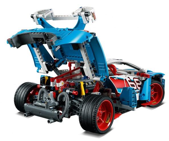 Lego Technic. Masina de raliuri 