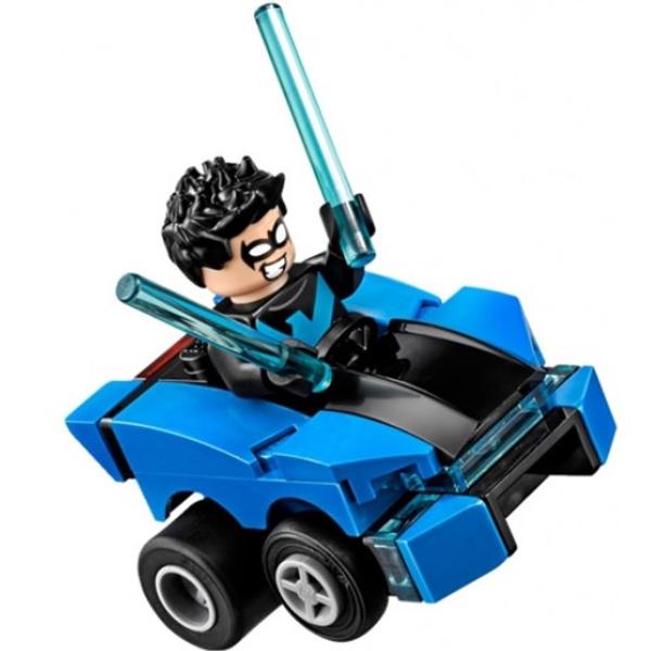 Lego DC Super Heroes. Nightwing contra The Joker