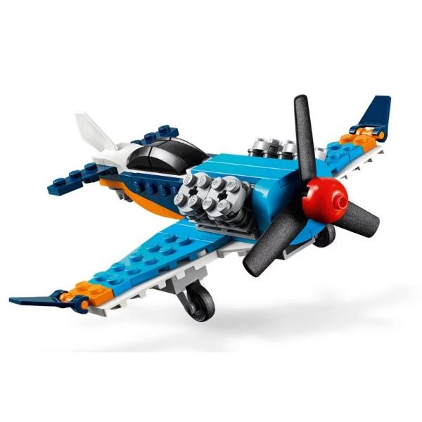 Lego Creator. Avion cu elice