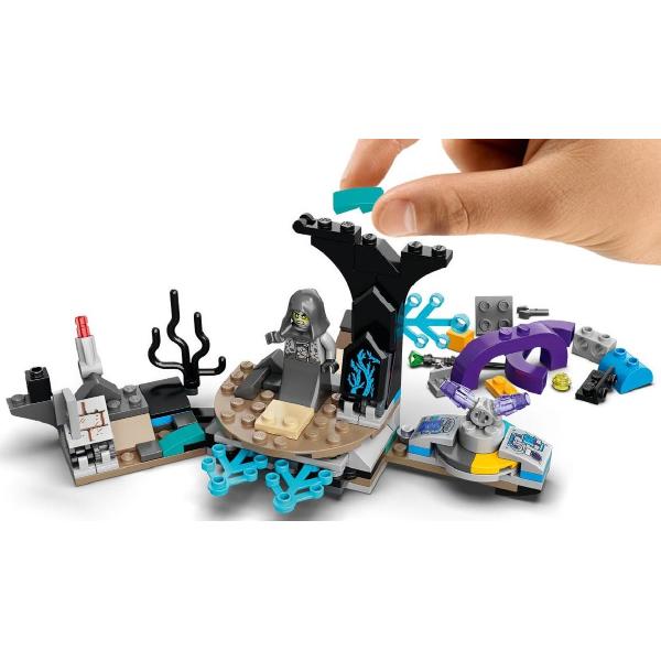 Lego Hidden Side.  Submarinul lui J.B.