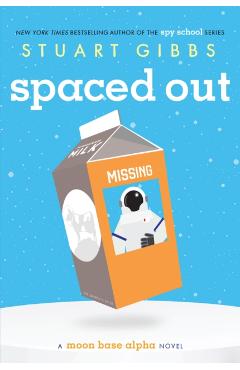 Spaced Out - Stuart Gibbs