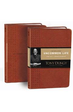 Poza produsului The One Year Uncommon Life Daily Challenge - Tony Dungy