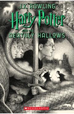 Harry Potter and the Deathly Hallows, Volume 7 - J. K. Rowling