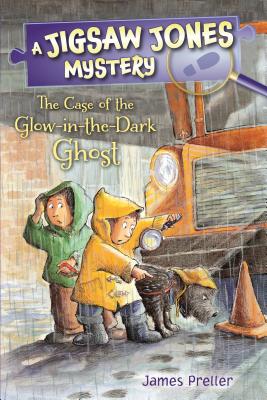 Jigsaw Jones: The Case of the Glow-In-The-Dark Ghost - James Preller