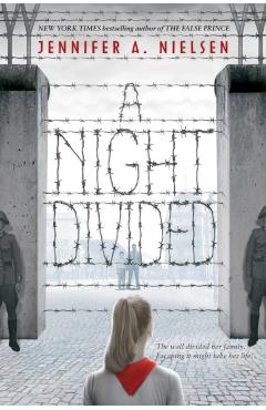 A Night Divided - Jennifer A. Nielsen