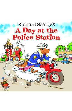 Poza produsului A Day at the Police Station - Richard Scarry