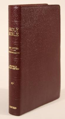 Old Scofield Study Bible-KJV-Classic - Oxford University Press