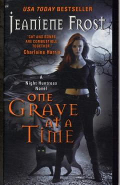 One Grave at a Time - Jeaniene Frost