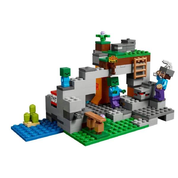 Lego Minecraft. Pestera cu zombi