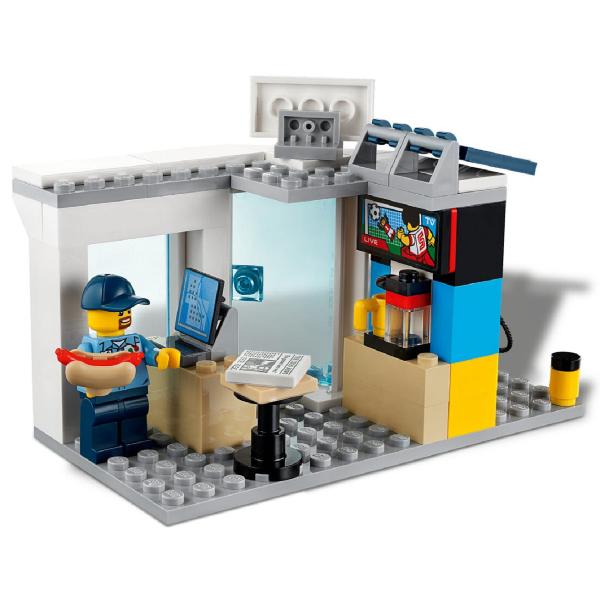 Lego City. Statie de service