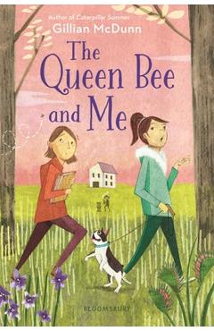 Coperta cărții 'The Queen Bee and Me - Gillian Mcdunn'