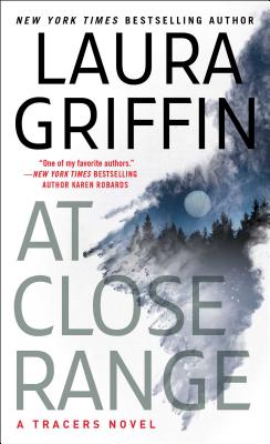 At Close Range, Volume 11 - Laura Griffin