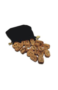 Coperta cărții 'Wooden Runes - Lo Scarabeo'