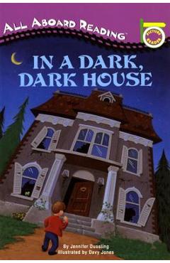 Coperta cărții 'In a Dark, Dark House - Jennifer A. Dussling'