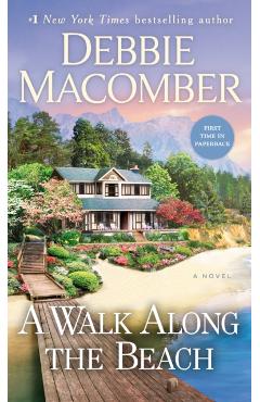 A Walk Along the Beach - Debbie Macomber