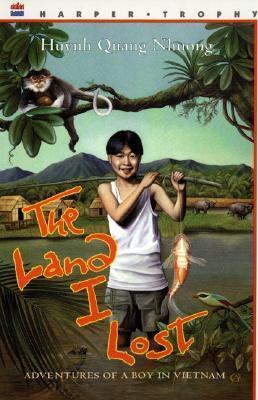 The Land I Lost: Adventures of a Boy in Vietnam - Quang Nhuong Huynh