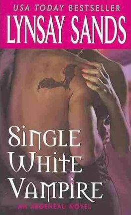 Single White Vampire - Lynsay Sands
