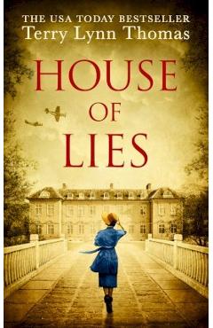 House of Lies (Cat Carlisle, Book 3) - Terry Lynn Thomas