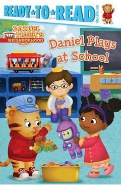 Poza produsului Daniel Plays at School: Ready-To-Read Pre-Level 1 - Daphne Pendergrass