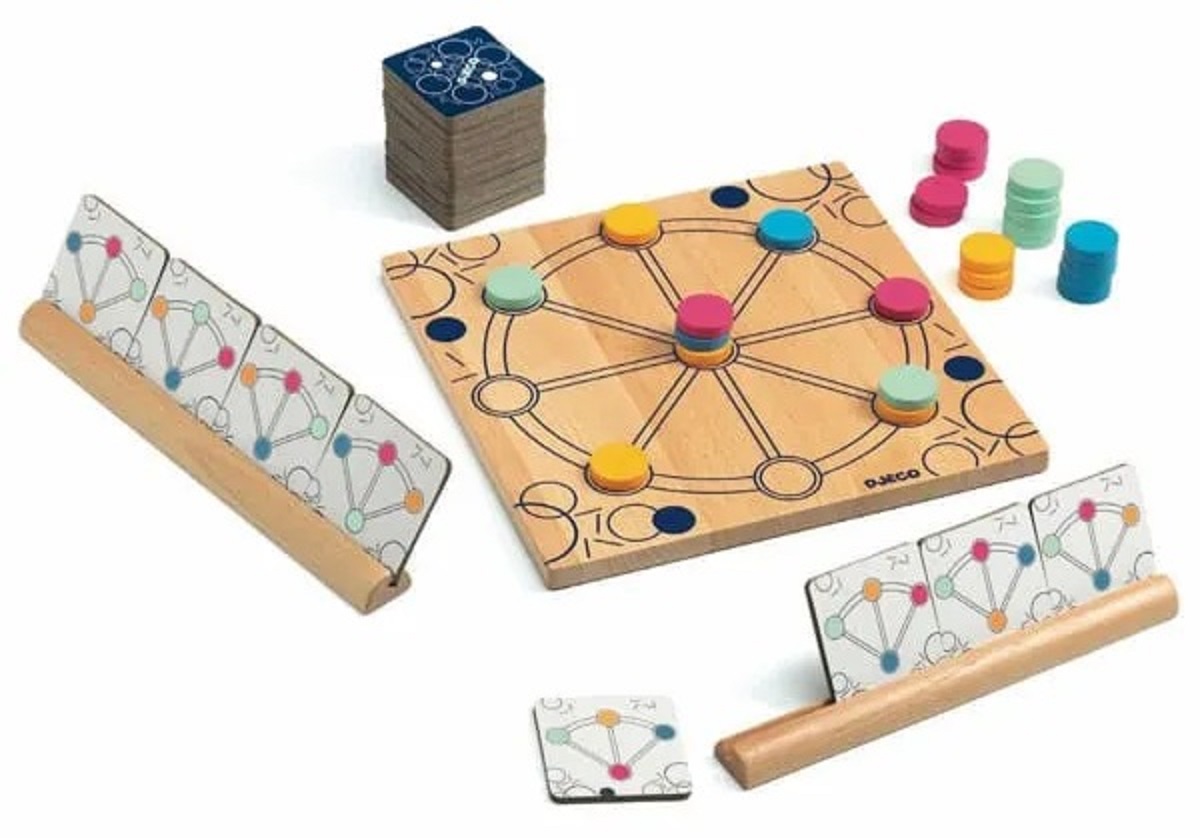 Joc de strategie. Quartino