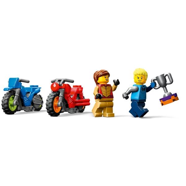 Lego City. Provocarea de cascadorii cu rotiri