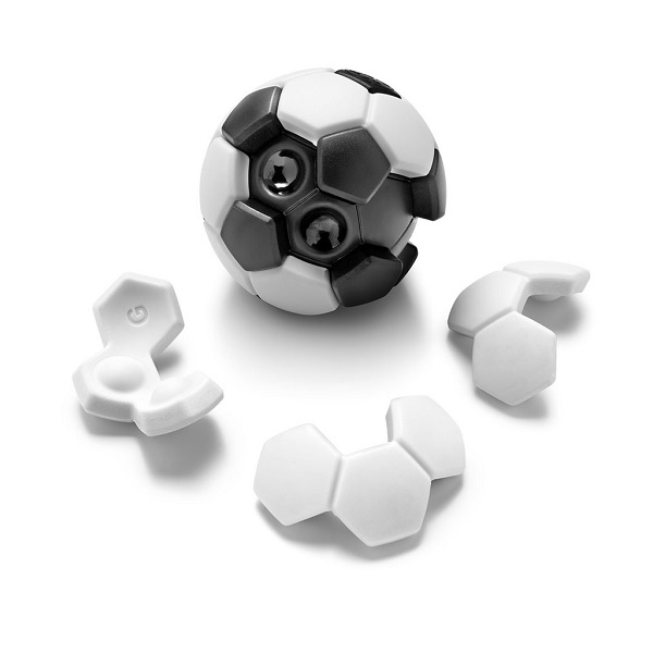 Puzzle 3D. Plug and Play Ball