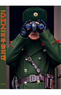 Coperta cărții 'Jongwoo Park: DMZ: Demilitarized Zone of Korea, Steidl Book Award Asia 2017 - Jongwoo Park'