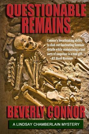 Questionable Remains: Lindsay Chamberlain Mystery #2 - Beverly Connor