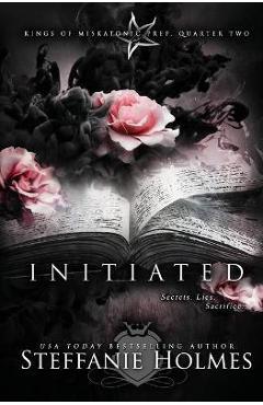 Coperta cărții 'Initiated - Steffanie Holmes'