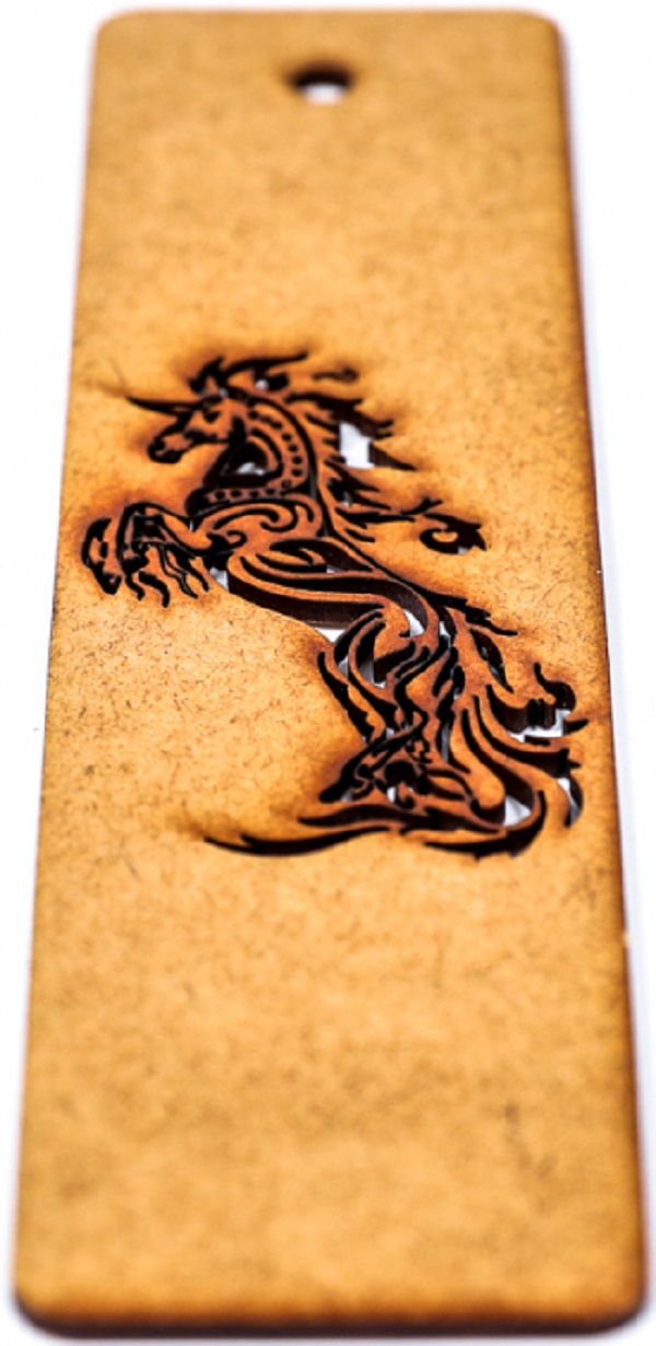Semn de carte din lemn: Unicorn