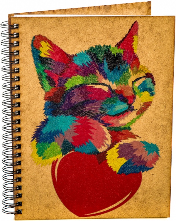 Agenda din lemn: Inima si pisicuta colorata