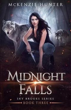 Poza produsului Midnight Falls - Mckenzie Hunter
