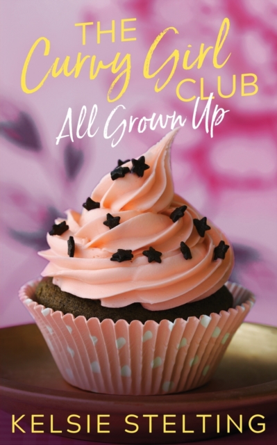 The Curvy Girl Club - Kelsie Stelting
