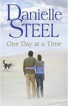 Poza produsului One Day at a Time. Danielle Steel - Danielle Steel