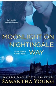 Coperta cărții 'Moonlight on Nightingale Way - Samantha Young'