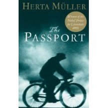Coperta cărții 'The Passport - Herta Muller'