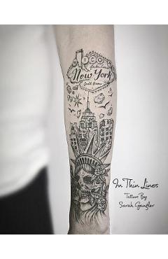Coperta cărții 'In Thin Lines: Fine Line Tattoo Works of Sarah Gaugler - Sarah Gaugler'