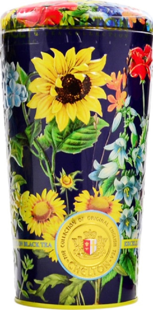 Ceai negru in vaza metalica cu flori de camp